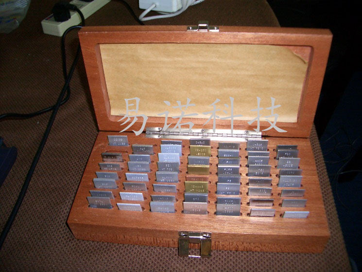 1575961654170435.jpg 金屬校準標樣.jpg